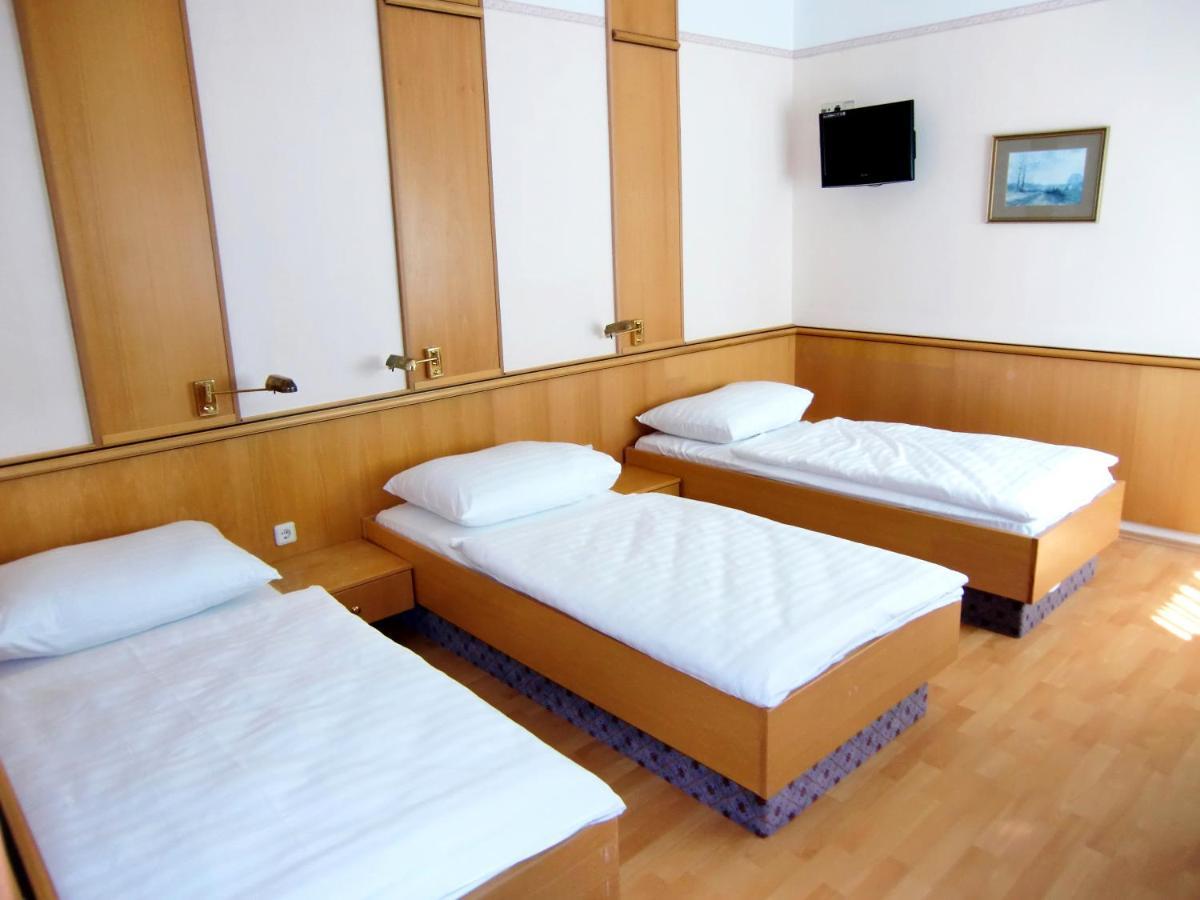 Bed and Breakfast Wohnen Beim Baecker Weinberger Ybbs an der Donau Exterior foto